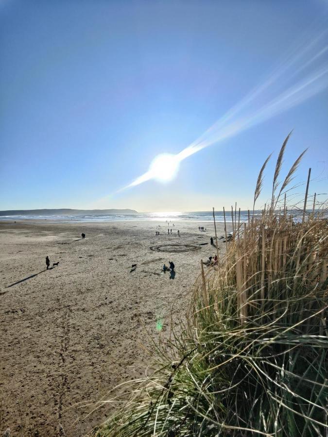 8 Woolacombe West - Luxury Apartment At Byron Woolacombe, Only 4 Minute Walk To Woolacombe Beach! Eksteriør billede