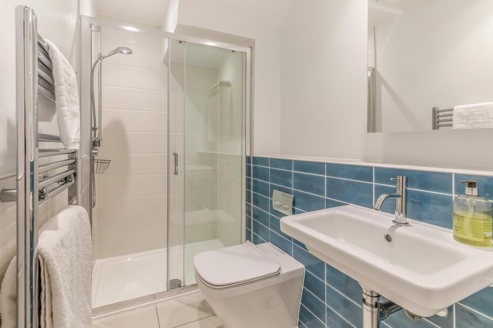 8 Woolacombe West - Luxury Apartment At Byron Woolacombe, Only 4 Minute Walk To Woolacombe Beach! Eksteriør billede